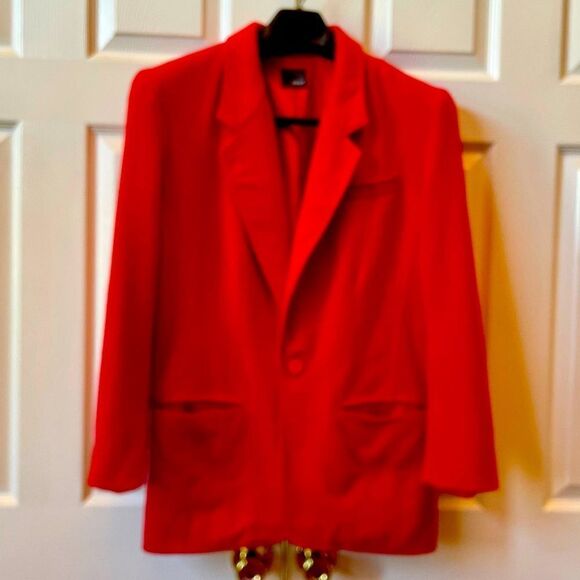 RED WOOL BLEND BLAZER BY LIZ CLAIBORNE SIZE 10 - Picture 1 of 6
